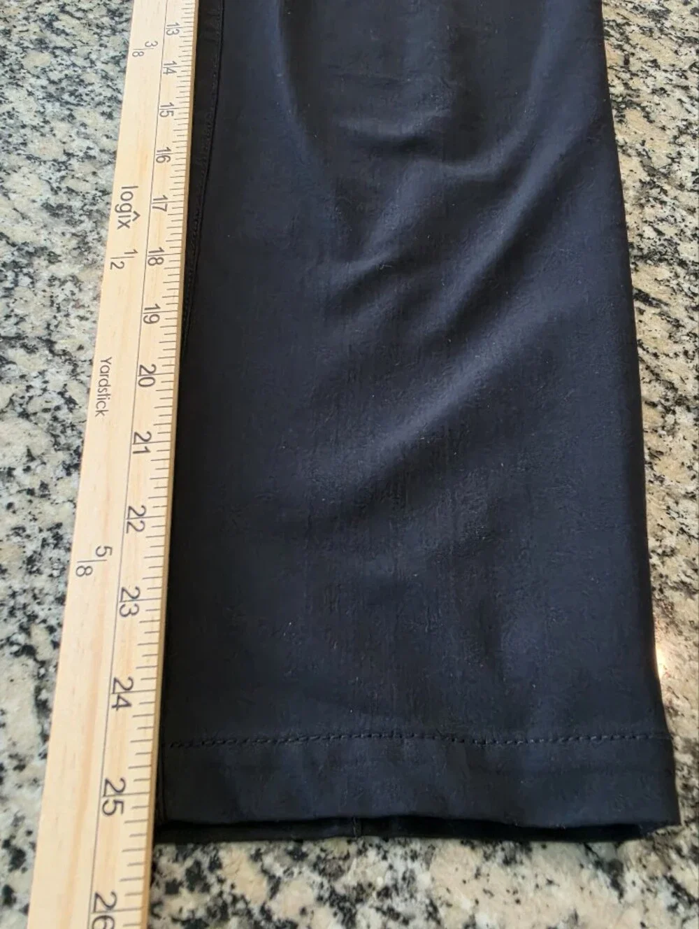 Lululemon Women's Black Stretch Performance Pants Size 6 | Office Career Travel